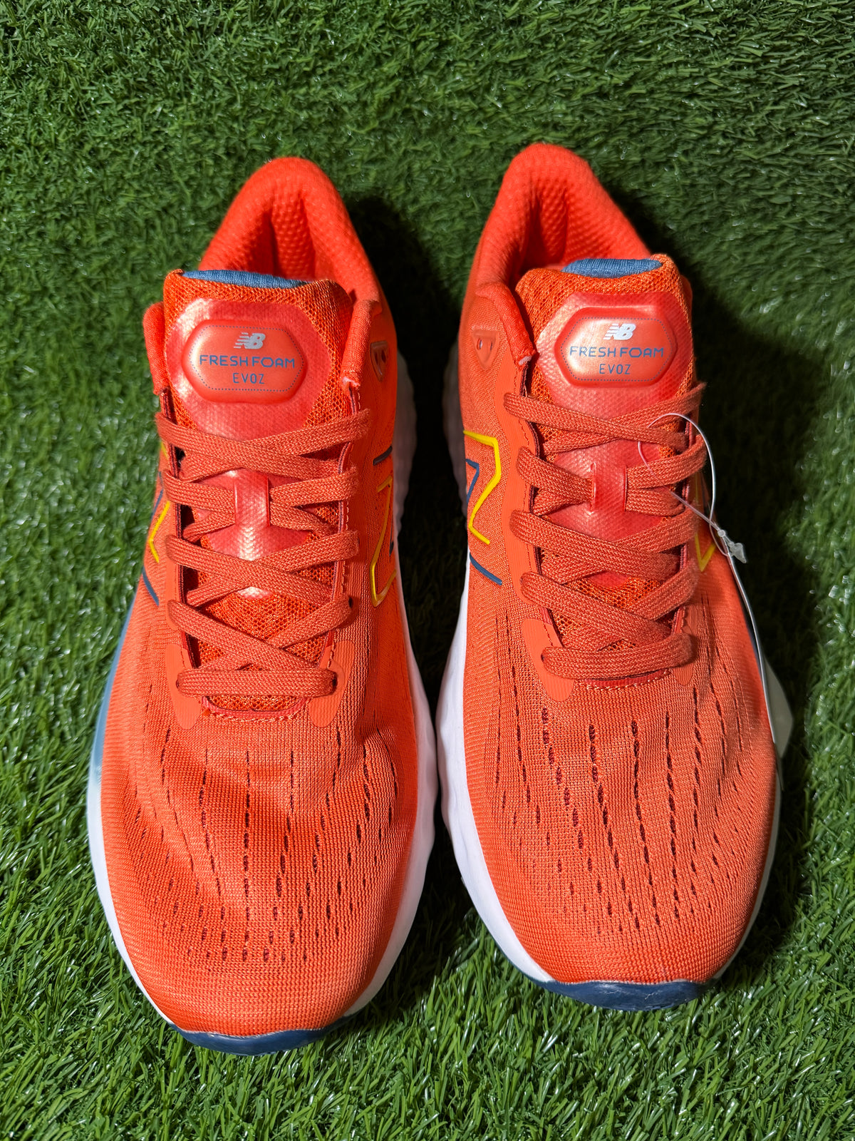 New Balance Fresh Foam Evoz v2