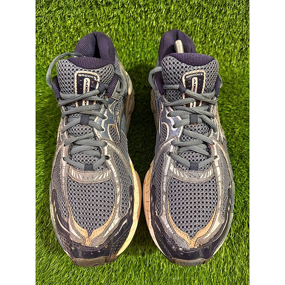 Brooks Caldera 18