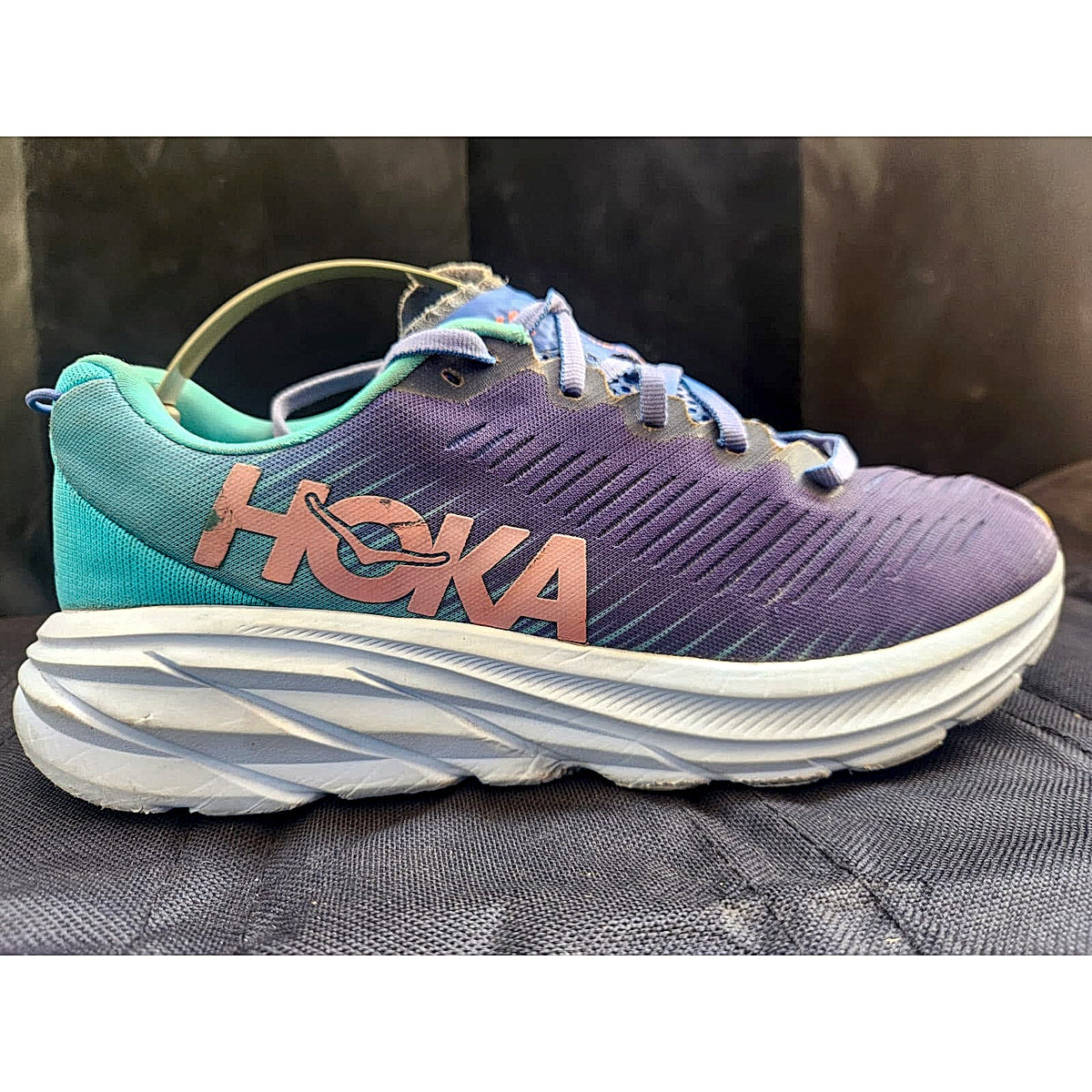 Hoka Speedgoat 13