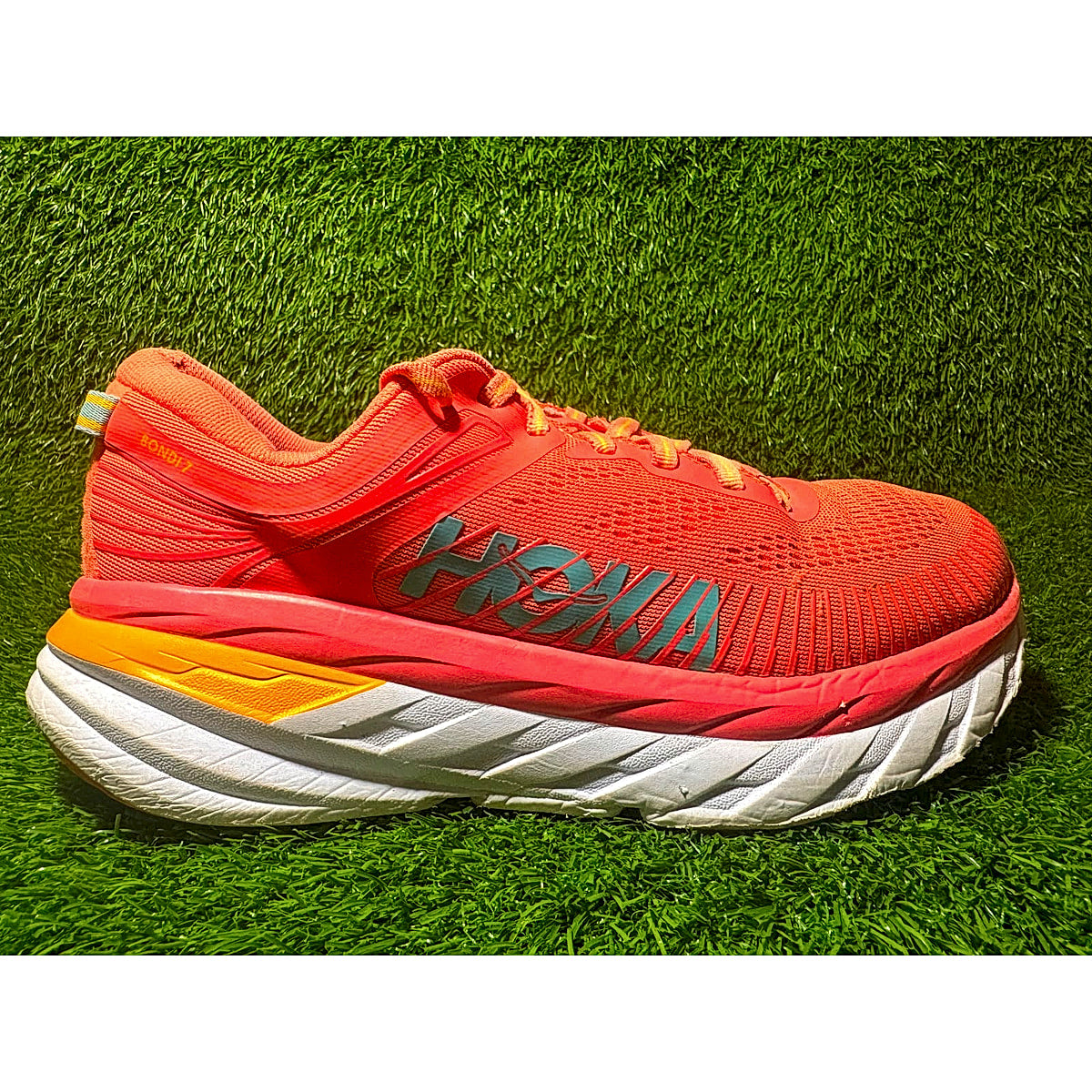 Hoka Skyward 20