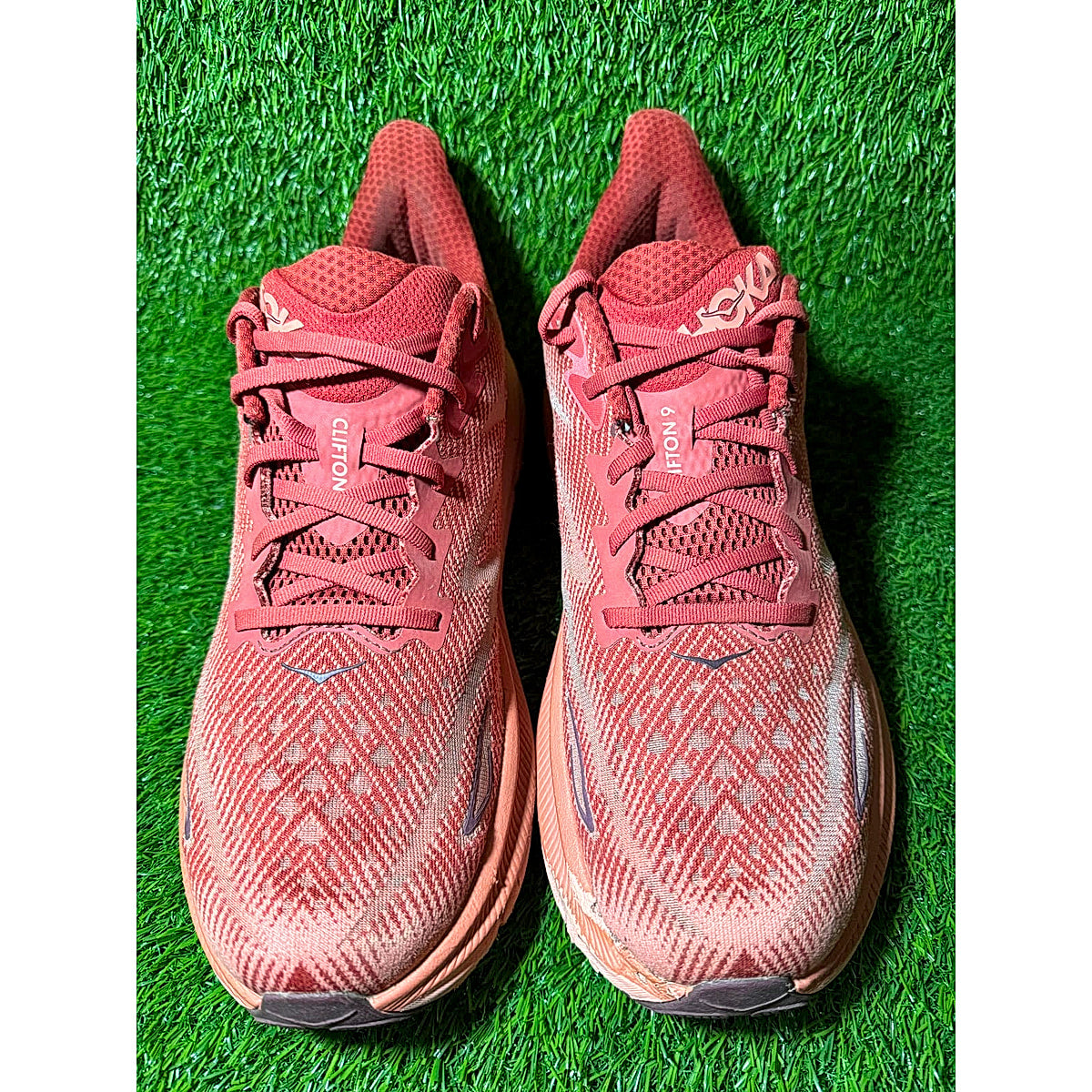 Hoka Skyward 20