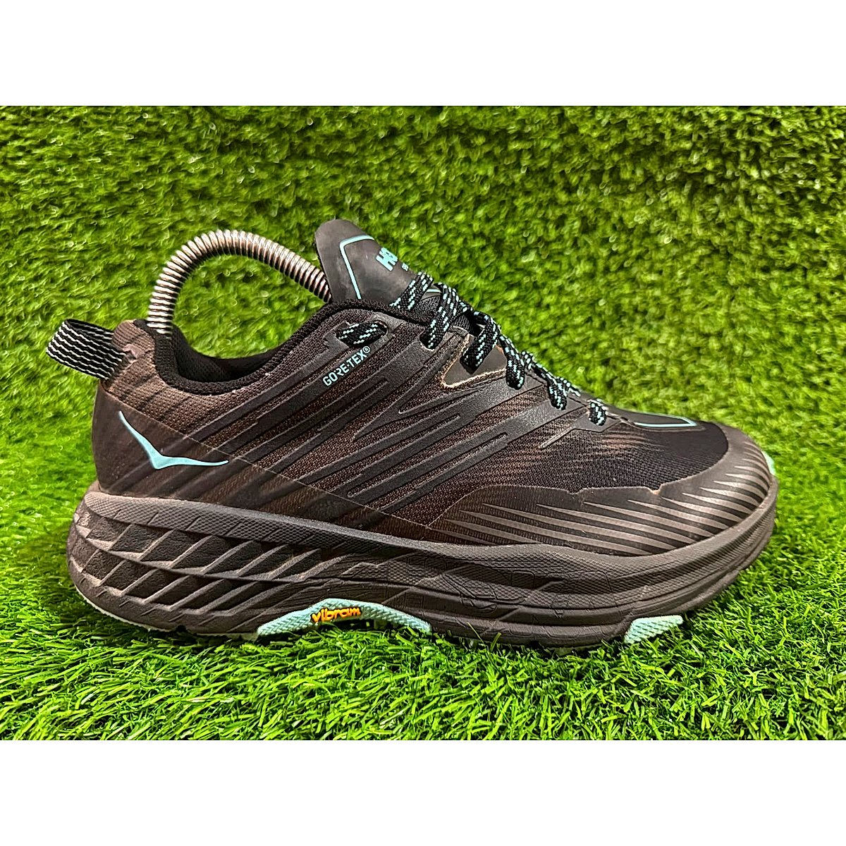 Hoka Kawana 16