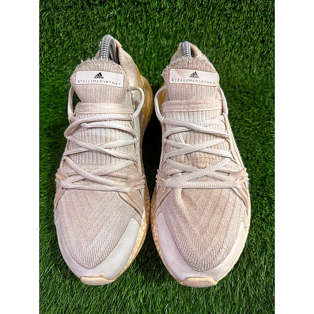 Sneakers Motion 17