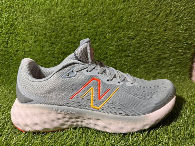 New Balance Fresh Foam Evoz v2