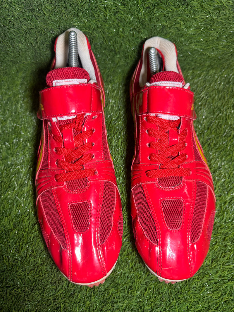 yellow Do-win track and field spike