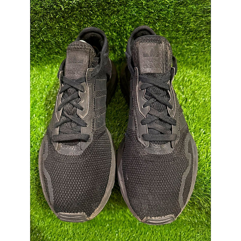 Adidas Ultraboost 10