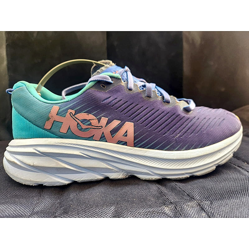 Hoka Speedgoat 13