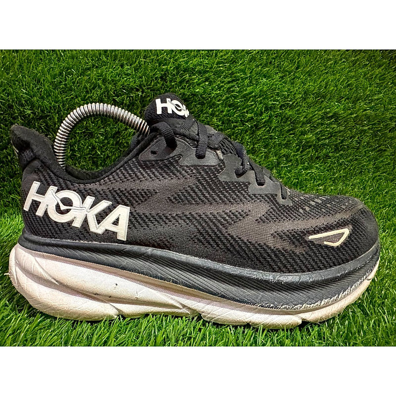 Hoka Mach 12