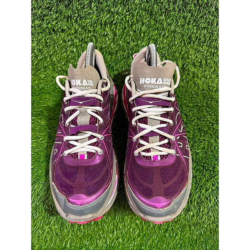 Hoka Challenger 16