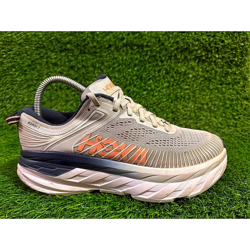 Hoka Challenger 15