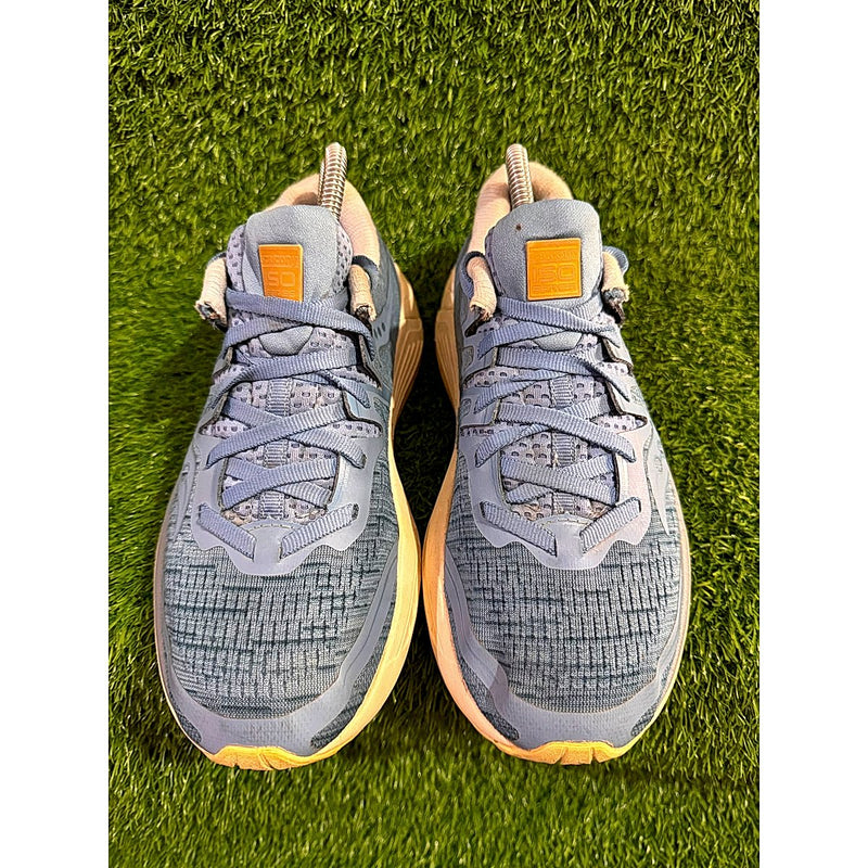 Saucony Endorphin 18