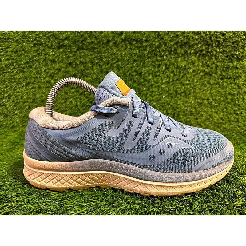 Saucony Endorphin 18