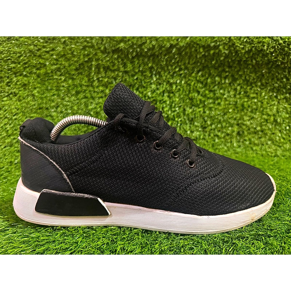 Sneakers Motion 17