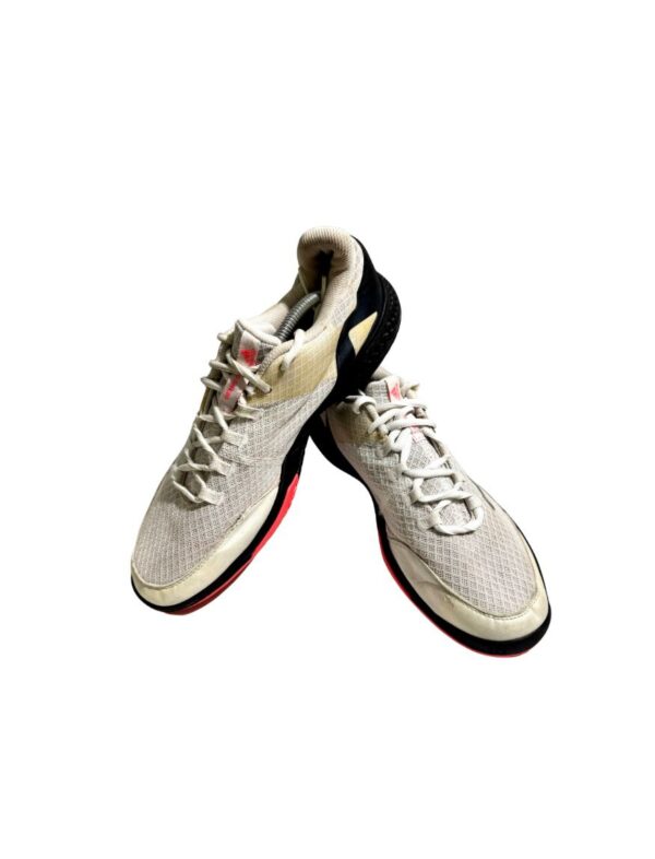 Adidas's Adizero 02